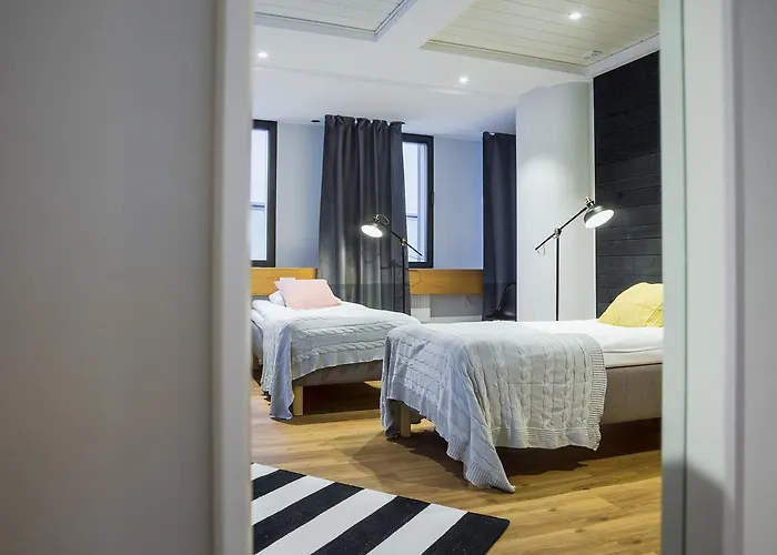 Albergue Cafe Koti *